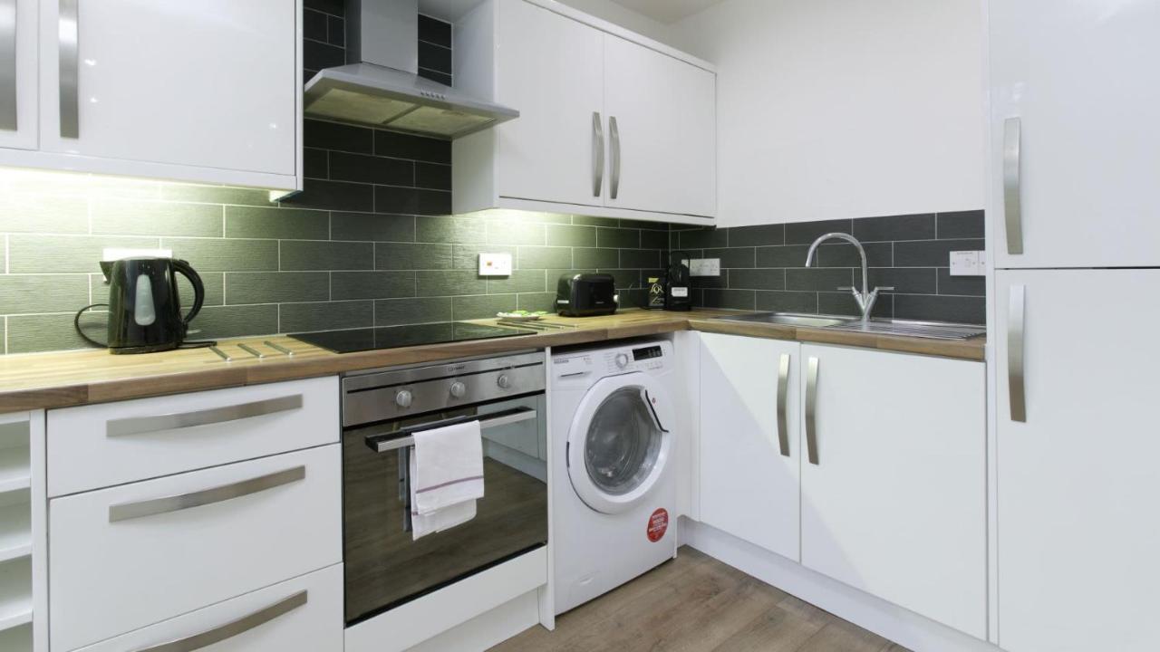 Apartment Modern In